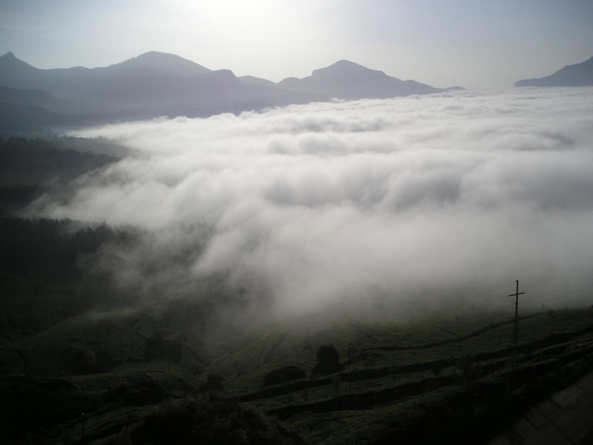 Chancellor Resort Munnar Exterior photo